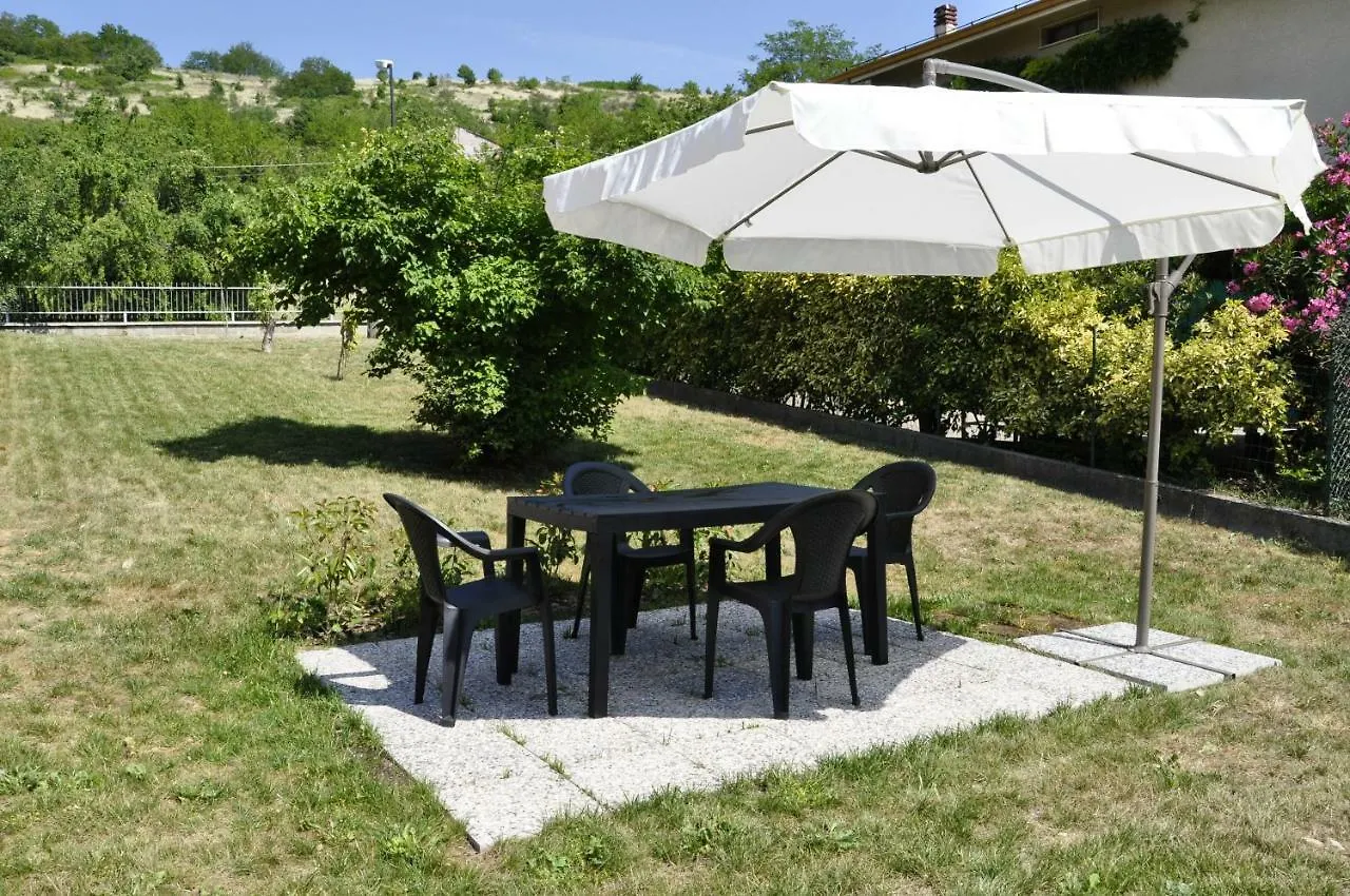 Nocleg ze śniadaniem Bed and Breakfast La Casa Dei Nonni Felegara
